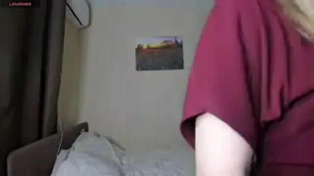 SkyeDavis online show from February 2026 08:07:01 PM