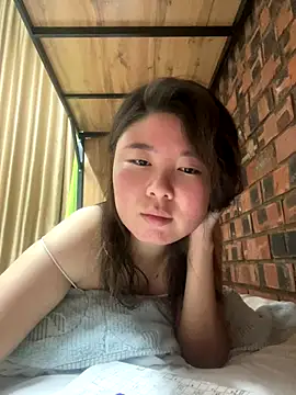 Sarah2127 online show from December 2025 10:37:02 PM