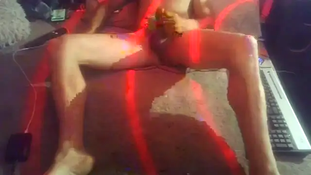 SnappedHagfish online show from April 2026 09:17:01 PM