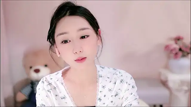 IamMeow- online show from March 2026 01:18:01 PM