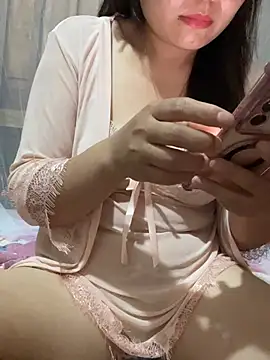 Snapshot of Miu_sexyy98 chatting on May 2026 05:51:01 PM Miu sexyy98 online show from May 2026 05:51:01 PM