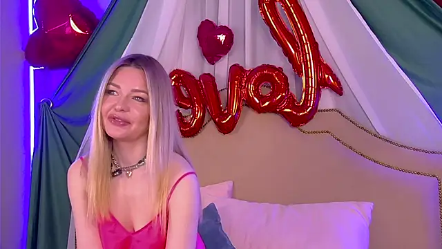 ToriCarter online show from February 2026 04:55:02 PM