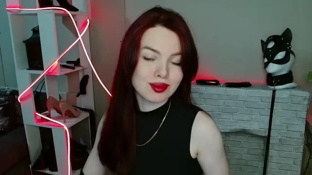 hot neighbor online show from April 2026 07:11:01 AM