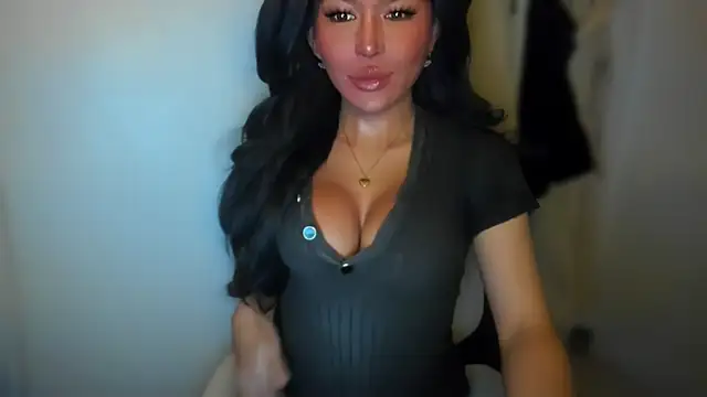 mxshemale ladyboy online show from December 2024 10:01:02 PM