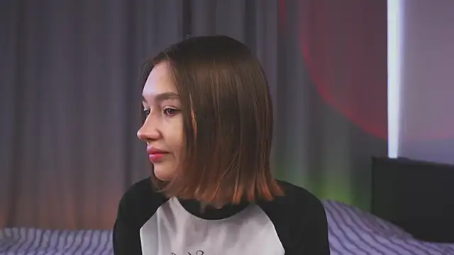 Leyla crsh online show from March 2026 05:08:01 AM