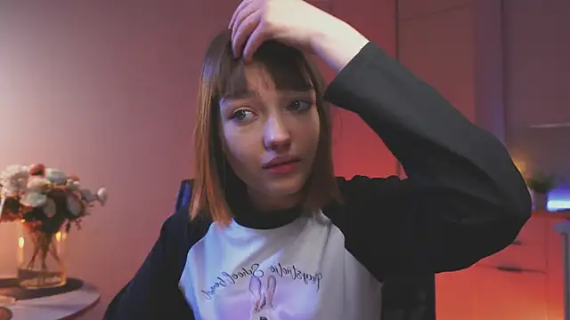 Leyla crsh online show from April 2026 05:10:01 AM