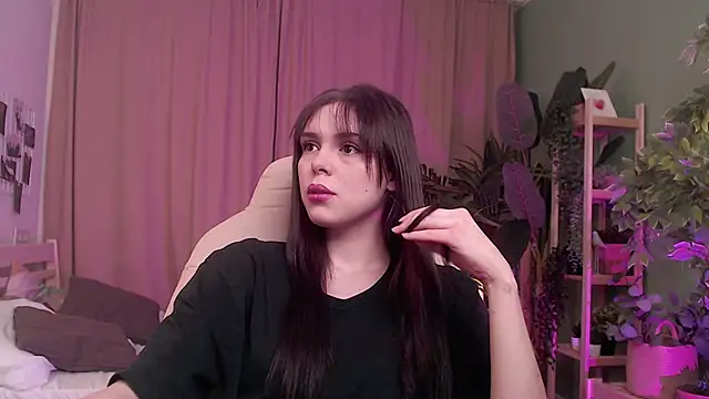 Pamela Tiffin online show from January 2026 01:10:02 AM