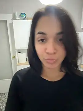 MiaMorenoo online show from January 2026 05:29:02 PM