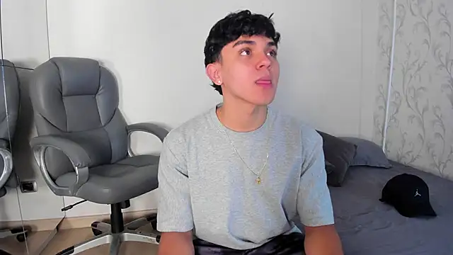  TaylorBlack online show from April 2026 11:40:02 AM