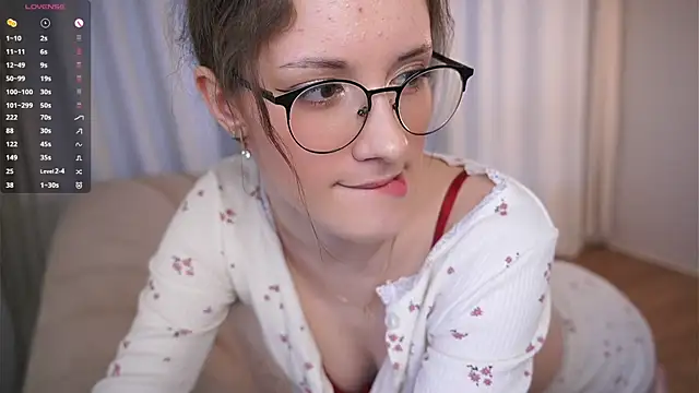 KarmenRasey online show from April 2026 04:12:01 PM