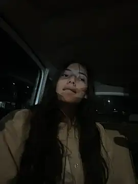 vanesita  online show from April 2026 01:07:01 AM