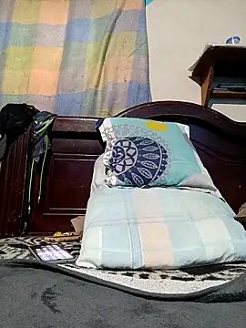 santhiago19 online show from February 2026 12:56:02 PM