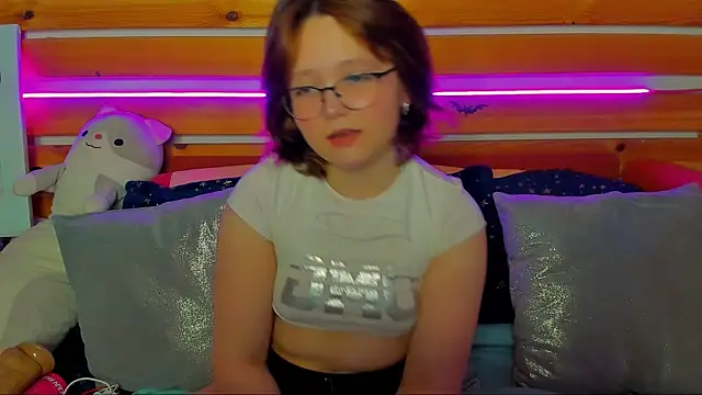 Mary Bryantt online show from February 2026 01:15:01 AM