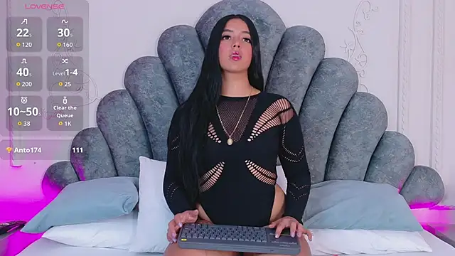 Jessie-Torres online show from January 2026 06:53:01 PM