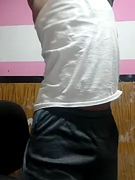  alexzz1155  online show from January 2026 05:02:02 AM