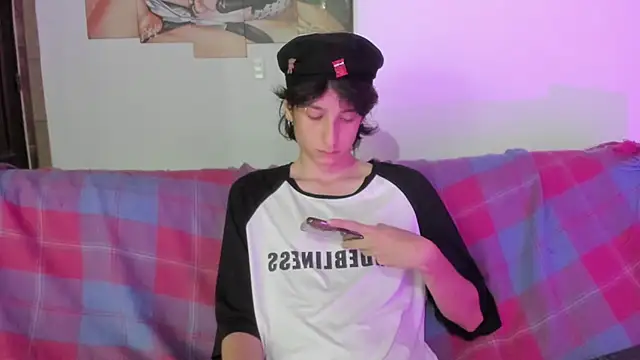 cirosky elchicopolla online show from February 2026 03:49:02 AM