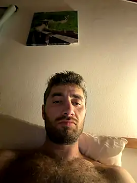 Snapshot of Josedmrx chatting on December 2025 10:27:01 PM Josedmrx online show from December 2025 10:27:01 PM