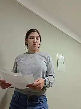 Aranzatits online show from March 2026 12:38:01 AM