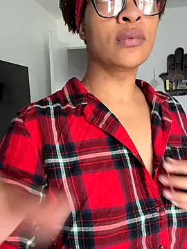 SweeTexasKyn online show from January 2026 06:33:02 PM