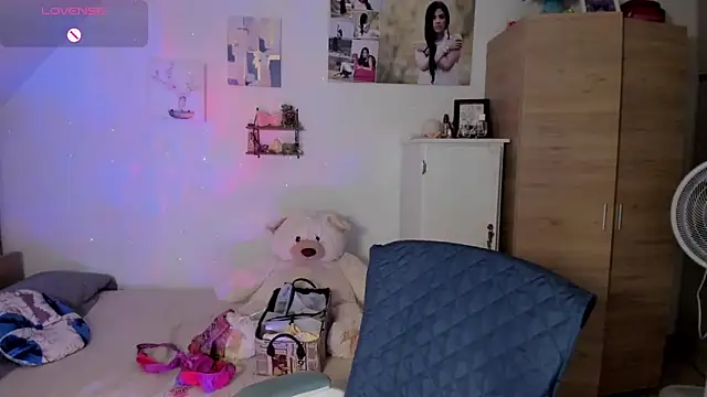 VEROSlen- online show from April 2026 02:14:01 AM