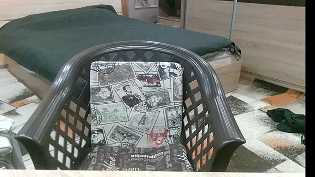 alieninhumanbody1 online show from January 2026 01:13:02 PM