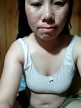 Chloe-ee online show from February 2026 10:18:01 PM