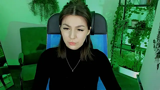 DiRosie online show from April 2026 07:03:02 PM