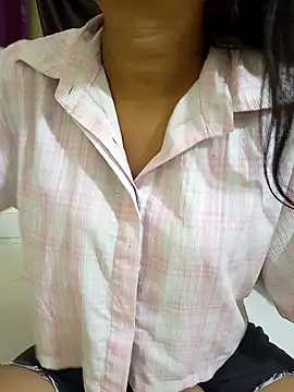 Geeta rani79 online show from March 2026 10:21:02 AM