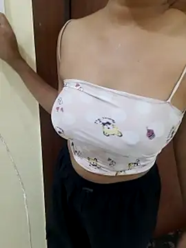 Geeta rani79 online show from April 2026 07:58:01 PM