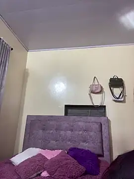 Candy LS online show from February 2026 08:40:02 PM