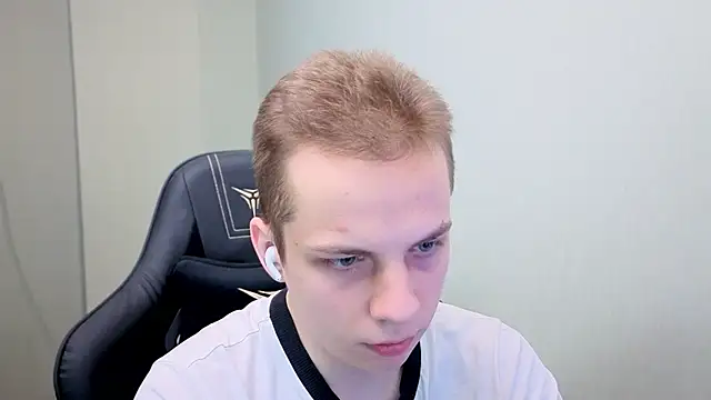 Markooaa online show from April 2026 07:25:02 PM