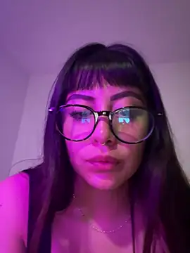 Snapshot of justmariee chatting on May 2026 07:14:01 AM justmariee online show from May 2026 07:14:01 AM