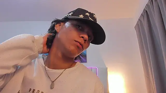 AndyKings 1 online show from April 2026 03:24:01 AM