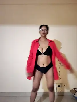 love bitessss online show from January 2026 02:54:02 PM