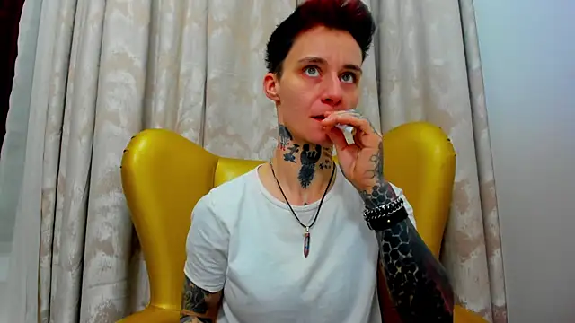 Snapshot of KennyXSX chatting on January 2026 07:19:01 PM KennyXSX online show from January 2026 07:19:01 PM