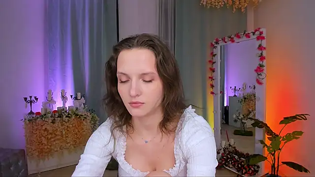 Snapshot of Ariadna_Shy chatting on March 2025 05:17:02 AM Ariadna Shy online show from March 2025 05:17:02 AM