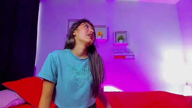 Max and pandora online show from January 2026 07:39:02 PM