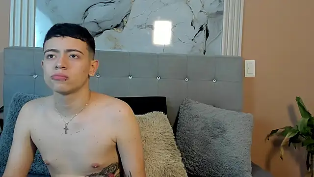 alex xhunter online show from April 2026 07:16:01 PM