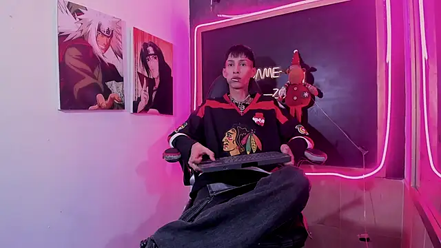 Daniel Deluc77 online show from December 2025 02:41:02 AM