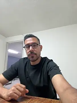 AdrianGarcia89 online show from April 2026 01:42:02 AM