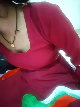 Snapshot of Tanya_mital12 chatting on February 2026 05:03:02 AM Tanya mital12 online show from February 2026 05:03:02 AM