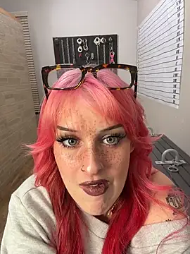 itscleomoon online show from March 2026 01:29:02 PM