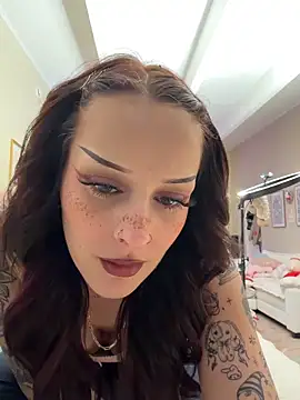 itscleomoon online show from April 2026 05:33:01 AM