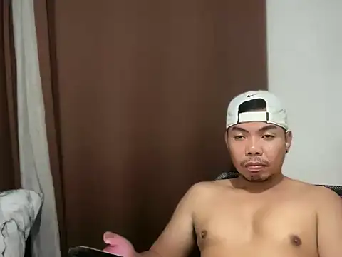 Snapshot of chubbybear_08 chatting on March 2026 04:24:02 PM chubbybear 08 online show from March 2026 04:24:02 PM