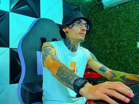 Boy tatto77 online show from March 2026 12:31:01 PM