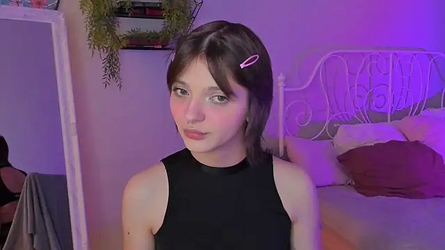 LetoriaNotley online show from January 2026 08:32:02 PM