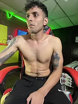 JustynAle2025 online show from January 2026 02:27:02 AM