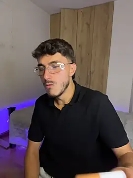 LIAM COLT online show from April 2026 10:45:01 PM