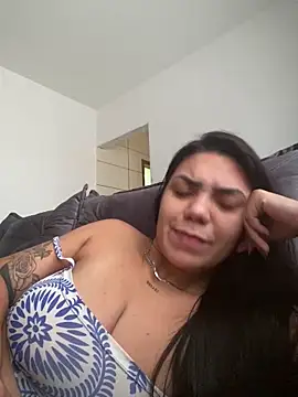 Nini  online show from April 2026 02:32:02 PM