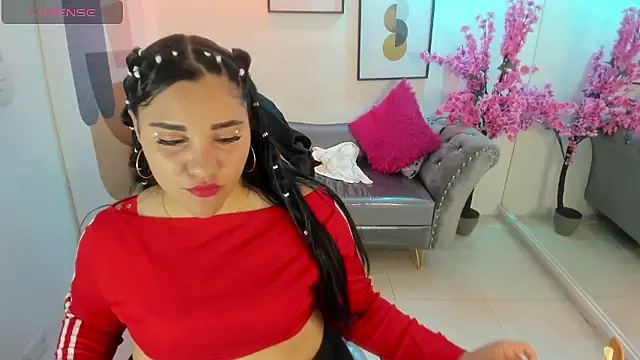 Perla chanell online show from January 2026 03:43:02 AM